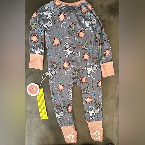 NWT Bamboo Sleeper Monkeeroos Space- LIMITED EDITION- 6-12mos - Picture 3 of 6